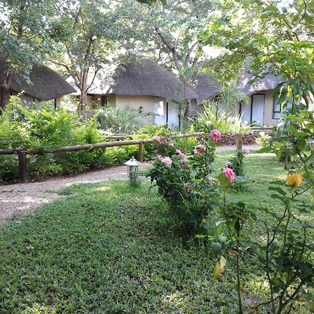 Chobe Sunset Chalets Lesoma Ngoại thất bức ảnh