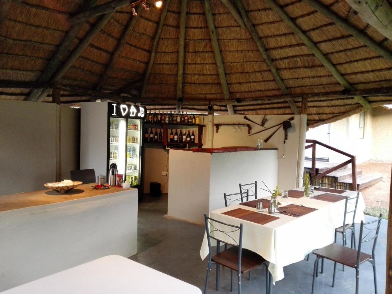 Chobe Sunset Chalets Lesoma Ngoại thất bức ảnh