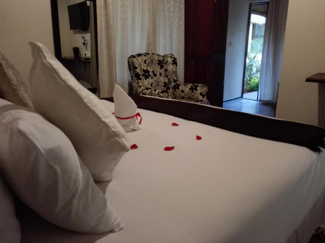 Chobe Sunset Chalets Lesoma Ngoại thất bức ảnh