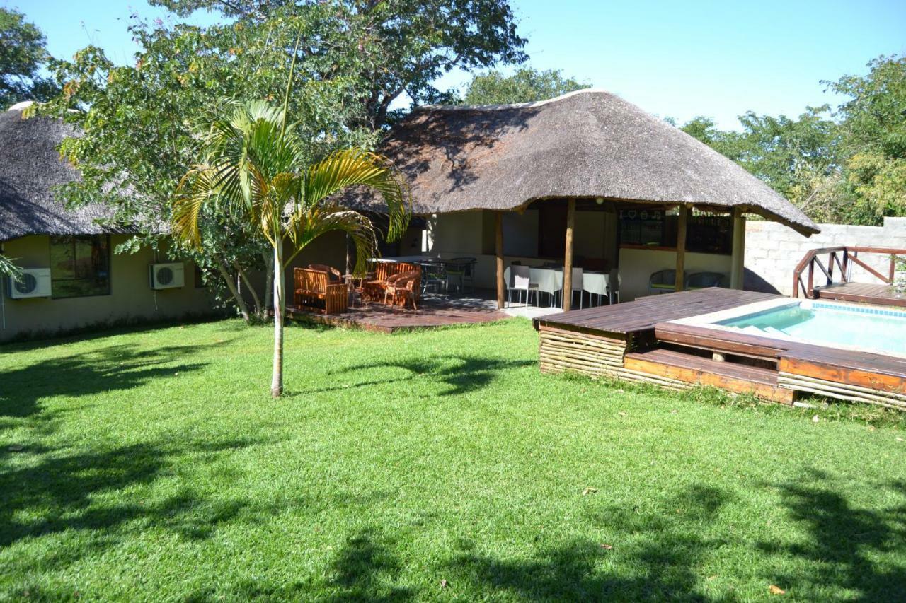 Chobe Sunset Chalets Lesoma Ngoại thất bức ảnh