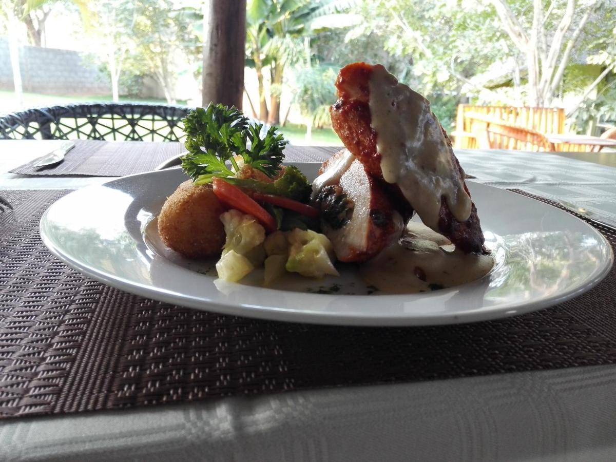 Chobe Sunset Chalets Lesoma Ngoại thất bức ảnh
